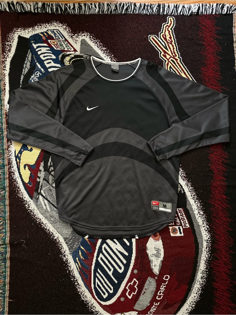 Vintage Nike Team Goalkeeper Jersey Men’s Medium Grey/Black Early 2000’s